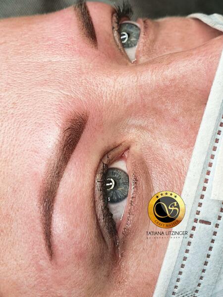 Permanent Make-Up Augenbrauen Bild 24