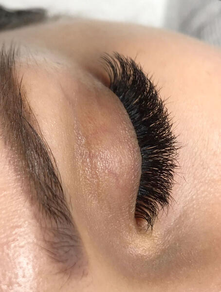 Wimpernverlängerung Bild 2